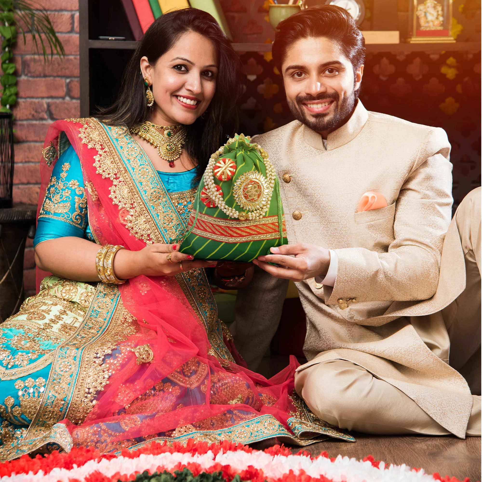 Nutraj Diwali Gift Hamper 800g With 2 Candles - Image 5